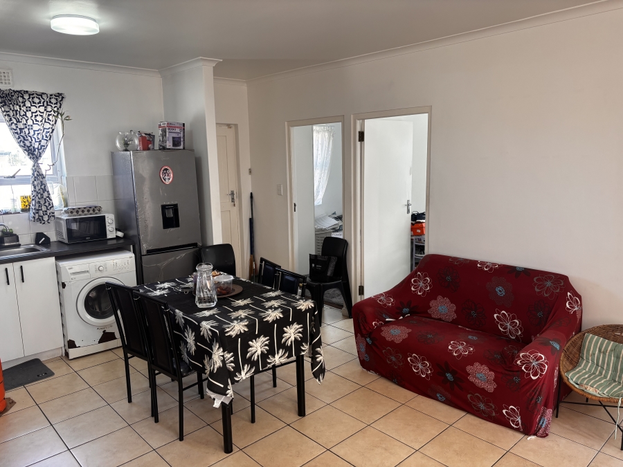 To Let 3 Bedroom Property for Rent in Muizenberg Western Cape